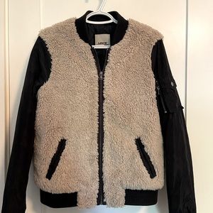 Levi’s Teddy Bomber